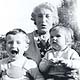 VIEW Adrian, Jane and Granny Wadley (Kitty)